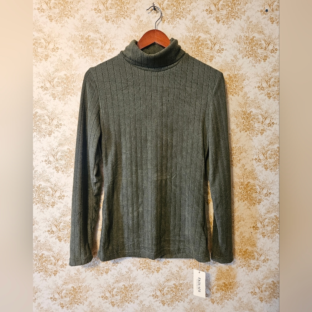 EKOVAER Army Green Turtleneck Lounge Top